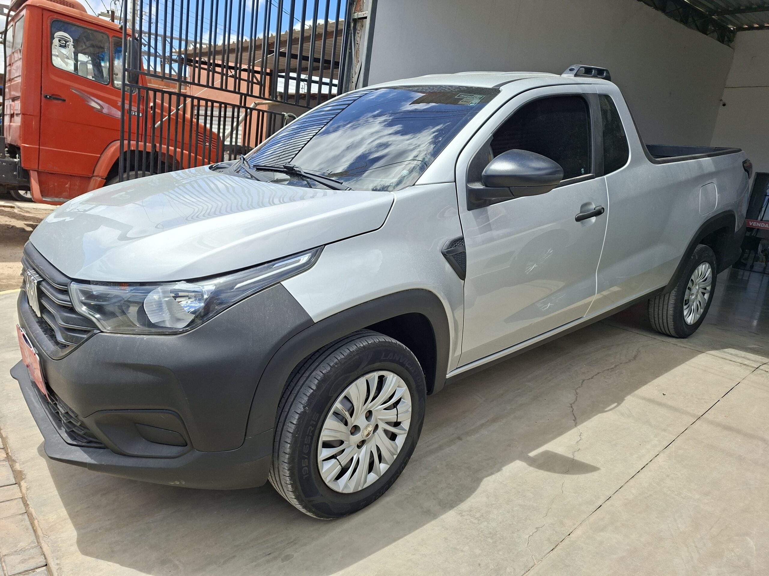 
								FIAT STRADA ENDURANCE CS 1.4 FLEX MANUAL 202 full									