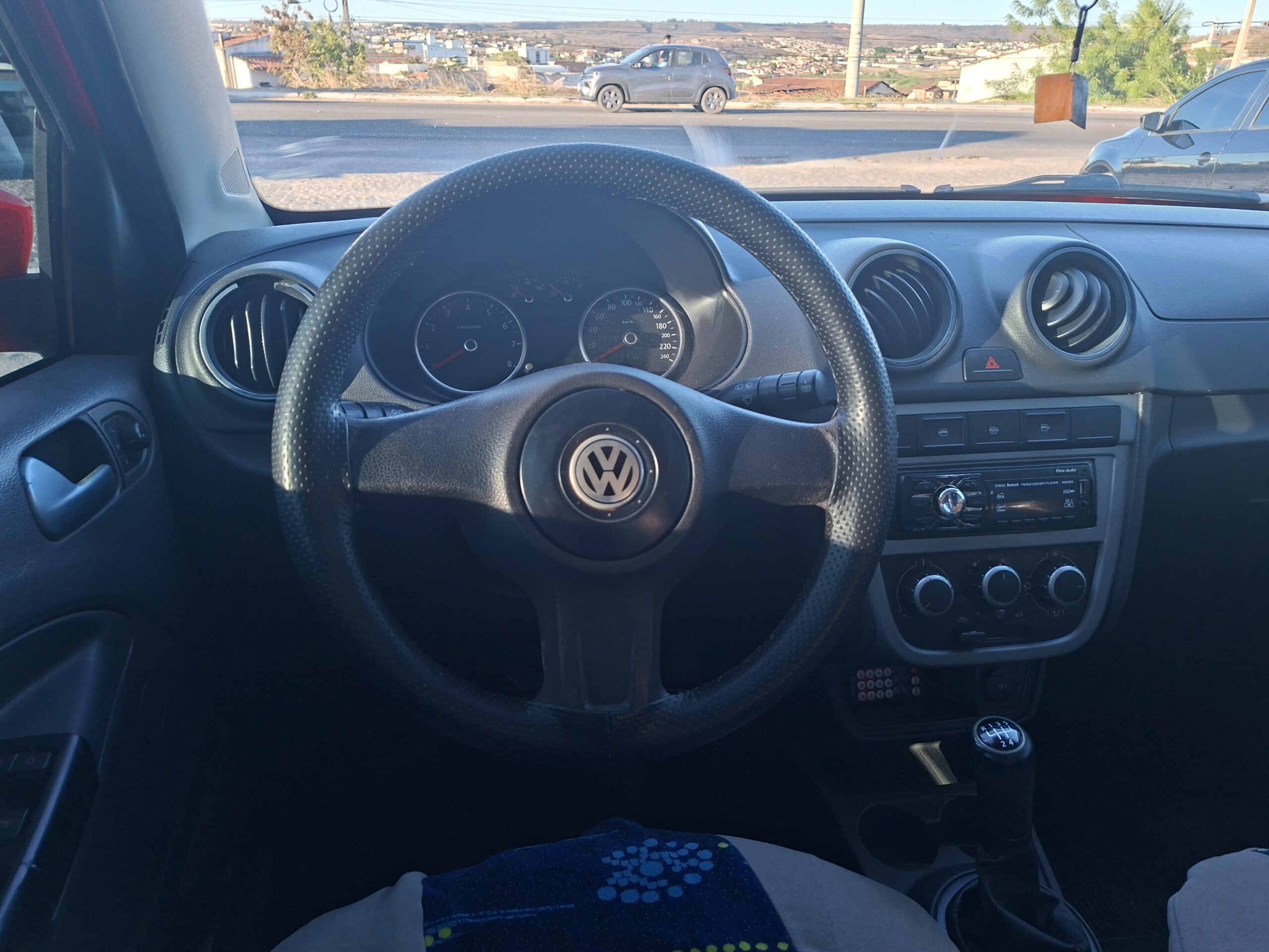 
								VOLKSWAGEN GOL (NOVO) 1.6 Mi TOTAL FLEX 8V 2012 full									