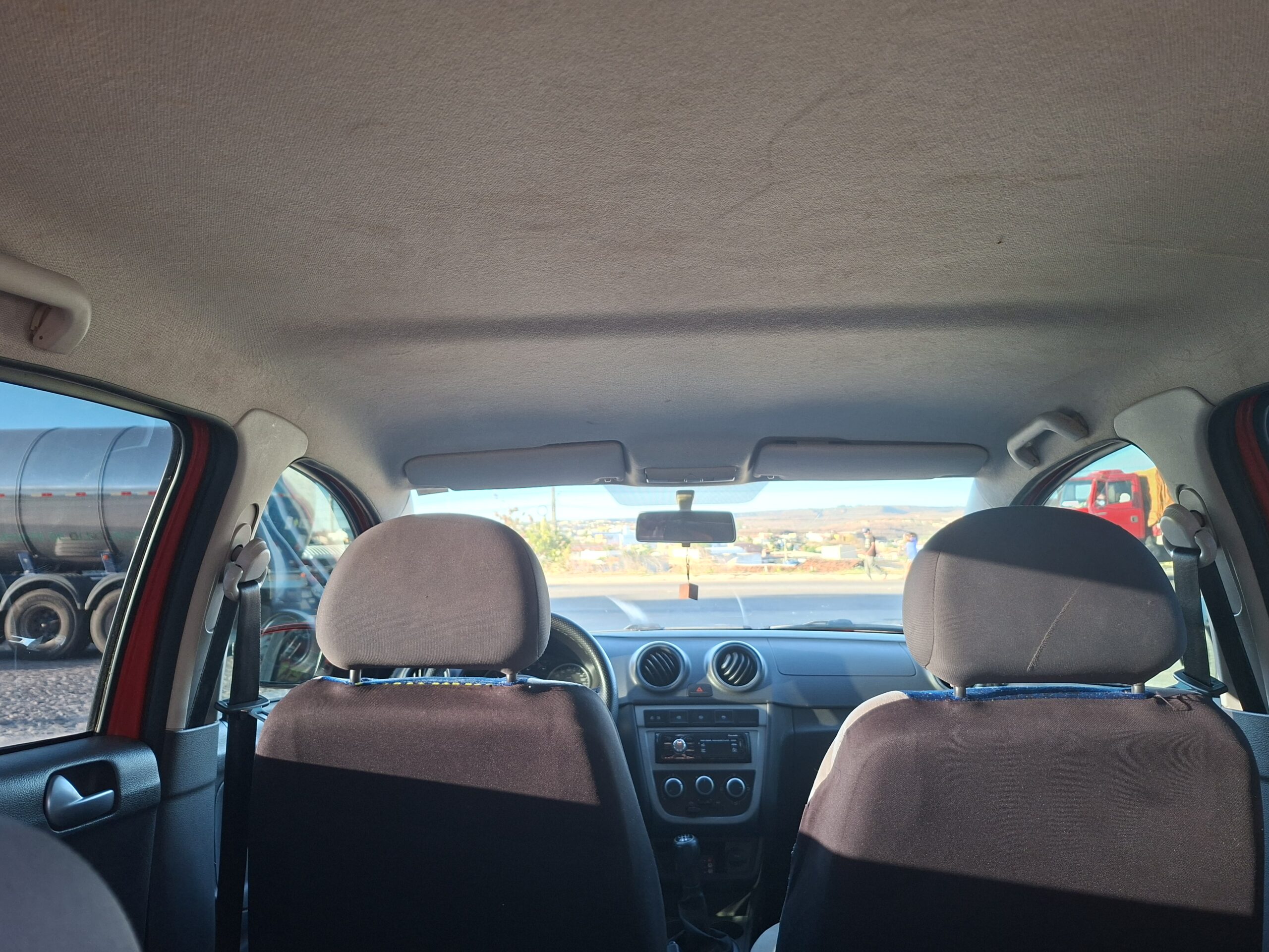 
								VOLKSWAGEN GOL (NOVO) 1.6 Mi TOTAL FLEX 8V 2012 full									
