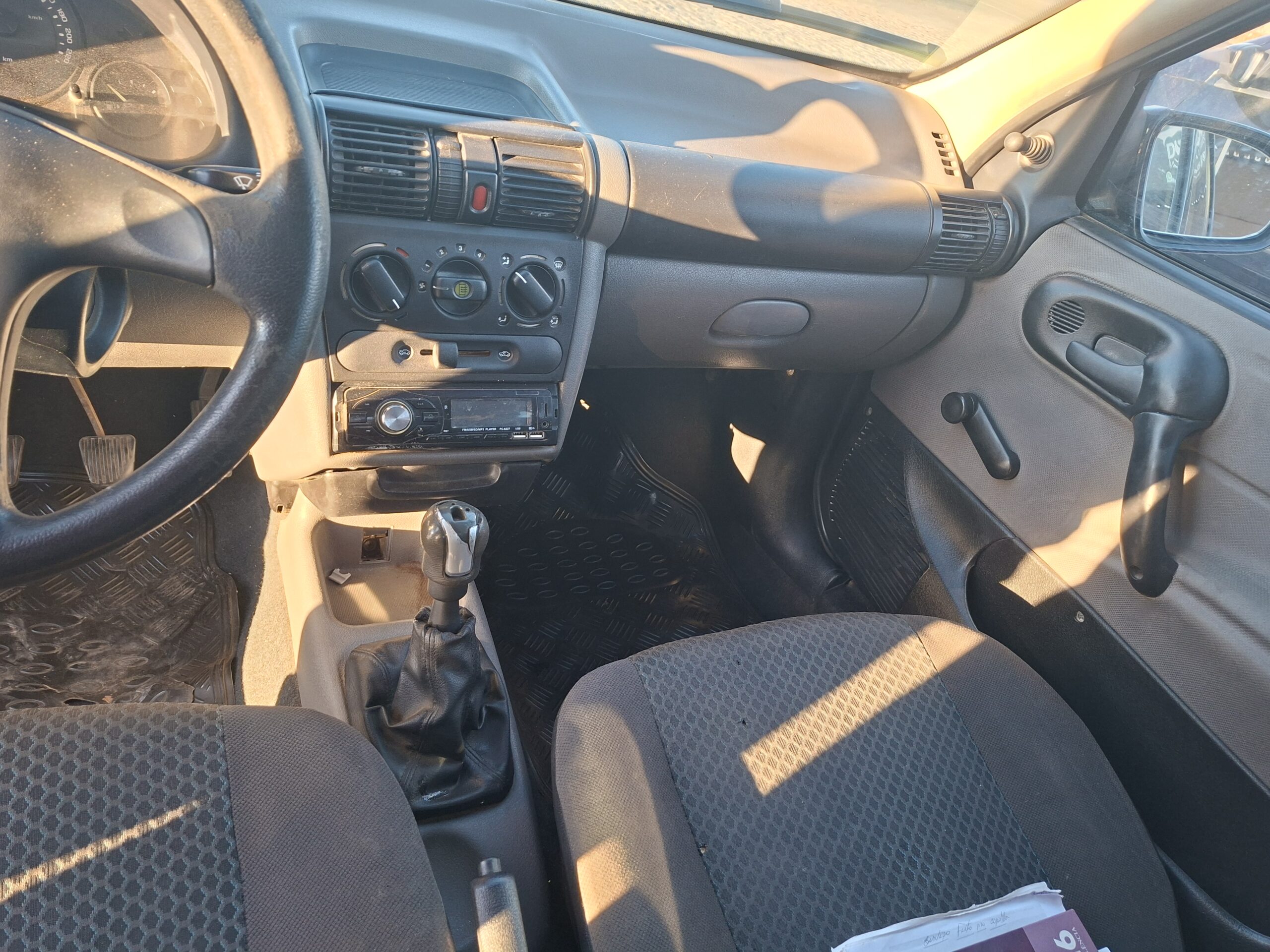 
								CHEVROLET CLASSIC LS 1.0 VHC 2012 full									