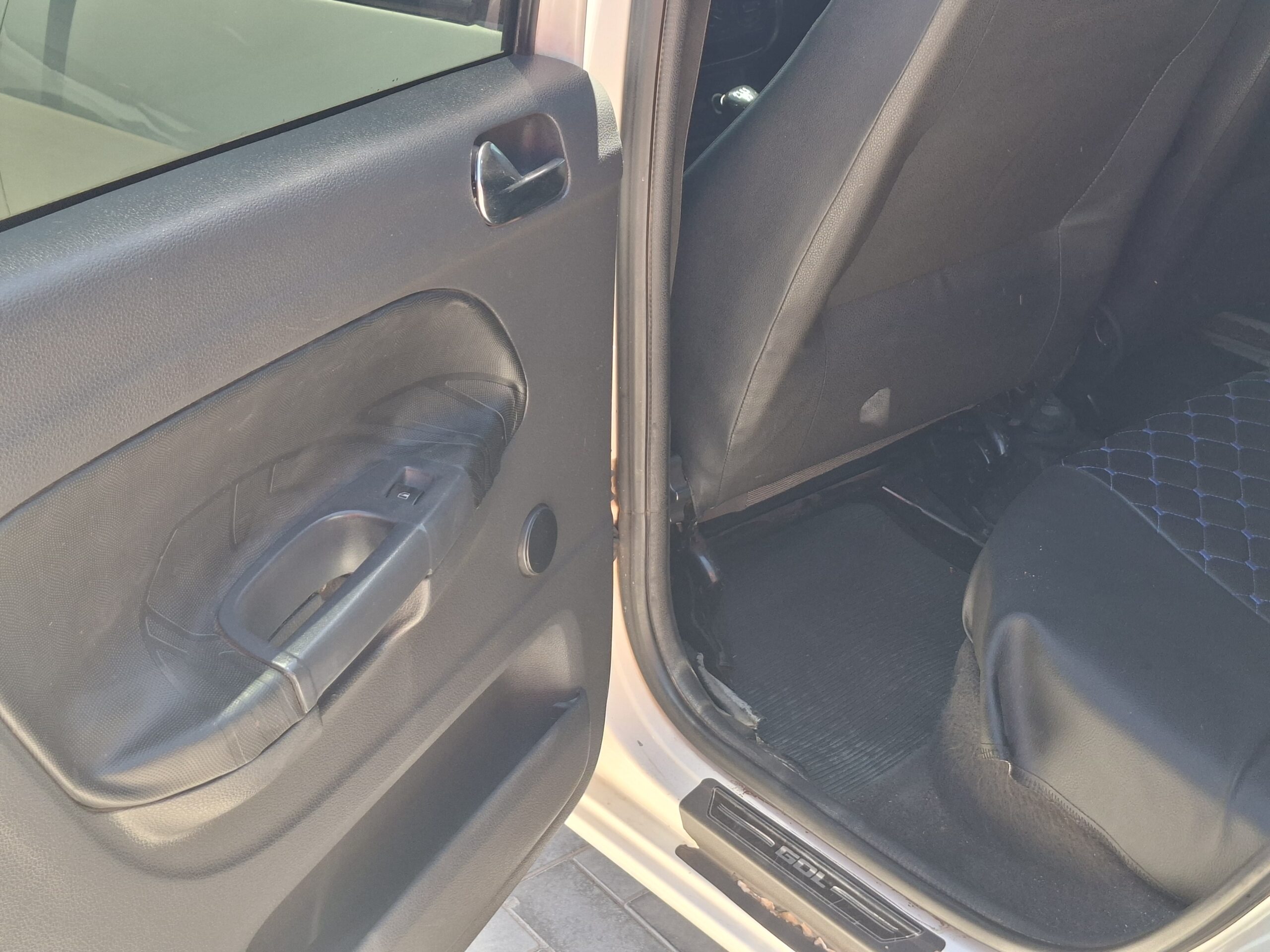 
								VOLKSWAGEN NOVO GOL 1.0 MI TOTAL FLEX 2013/2014 full									