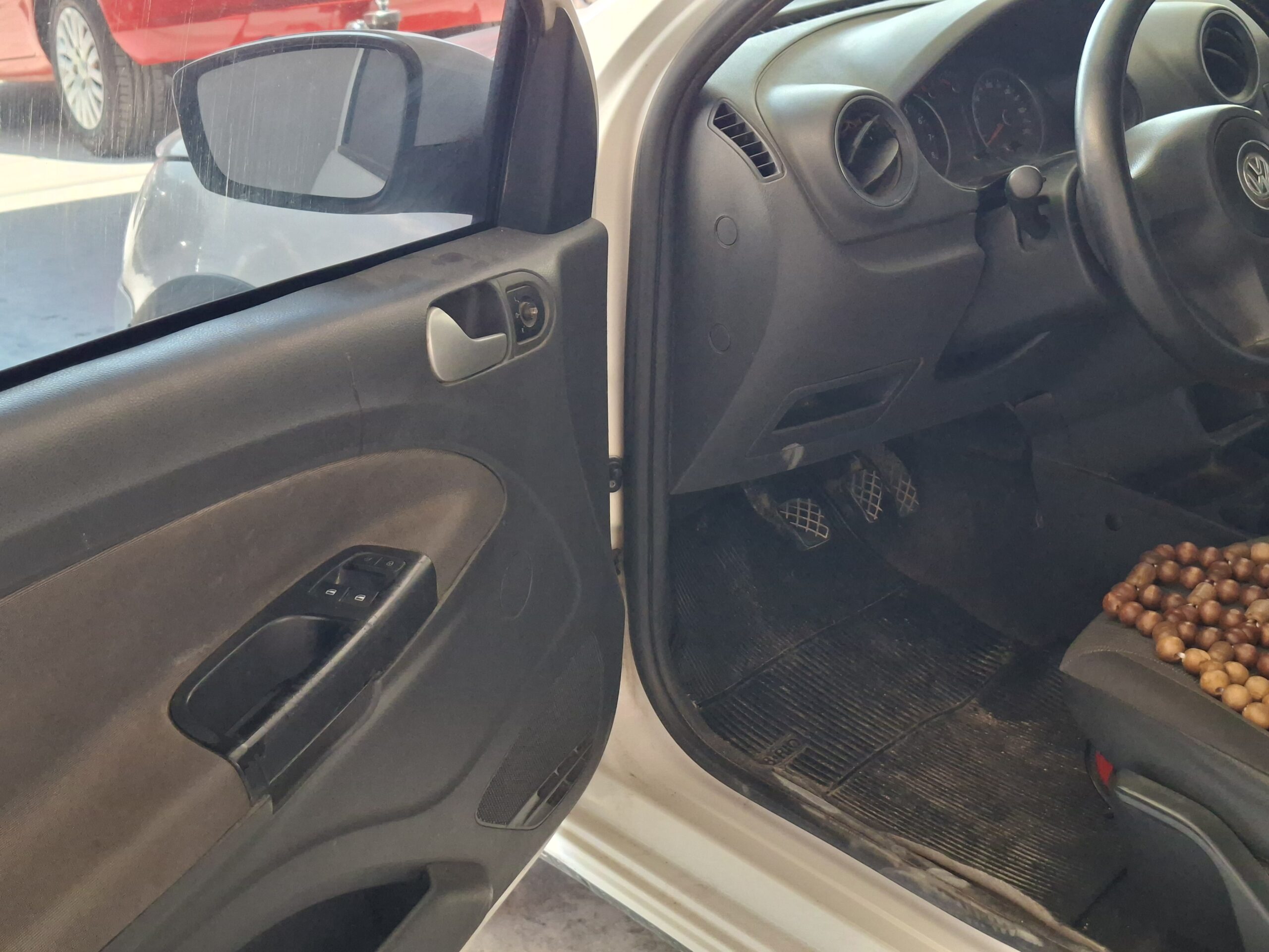 
								VOLKSWAGEN NOVA SAVEIRO 1.6 MI TOTAL FLEX 2014 full									