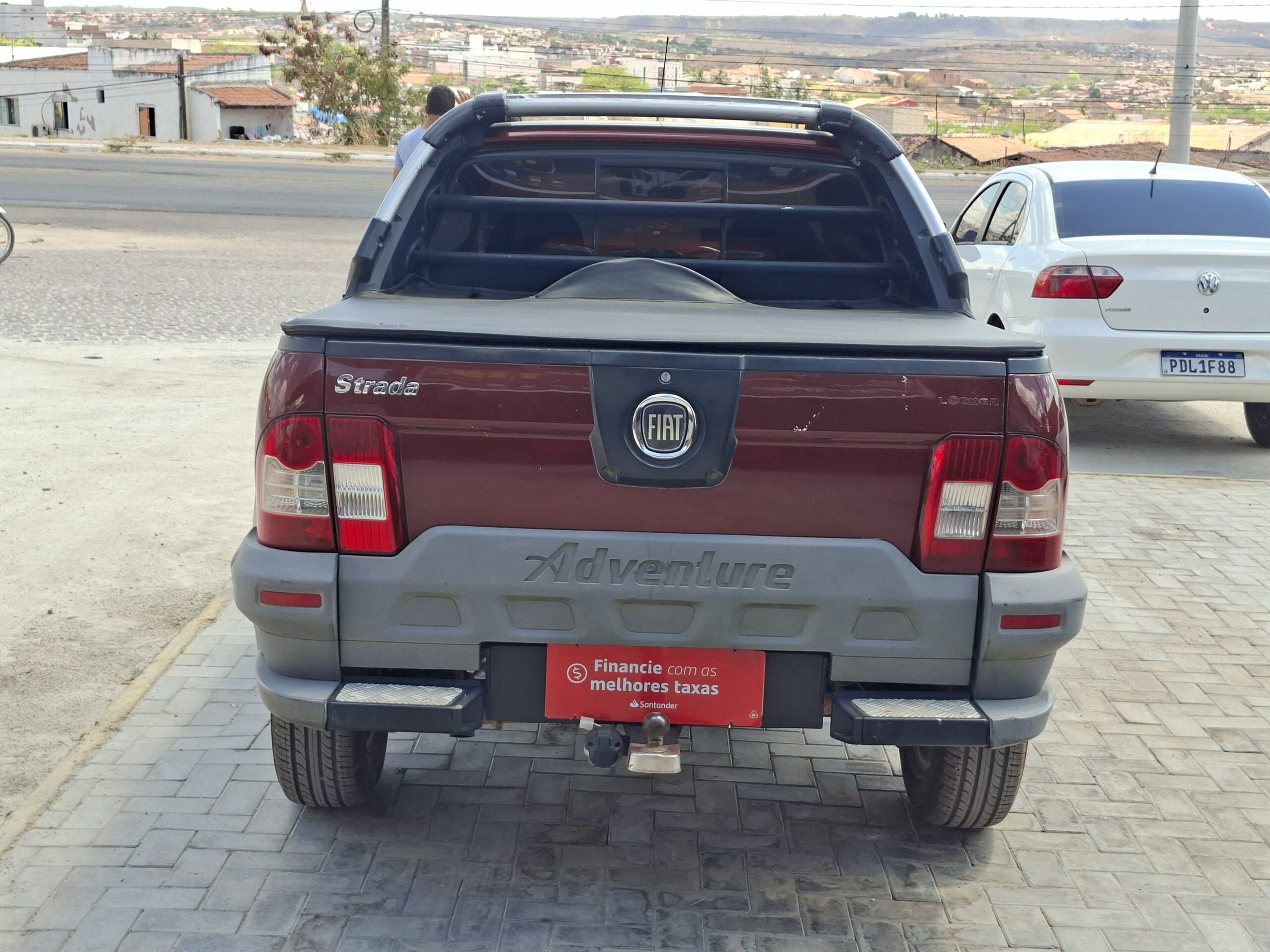 
								FIAT STRADA ADVENTURE CD 1.8 FLEX 2P 2010 full									
