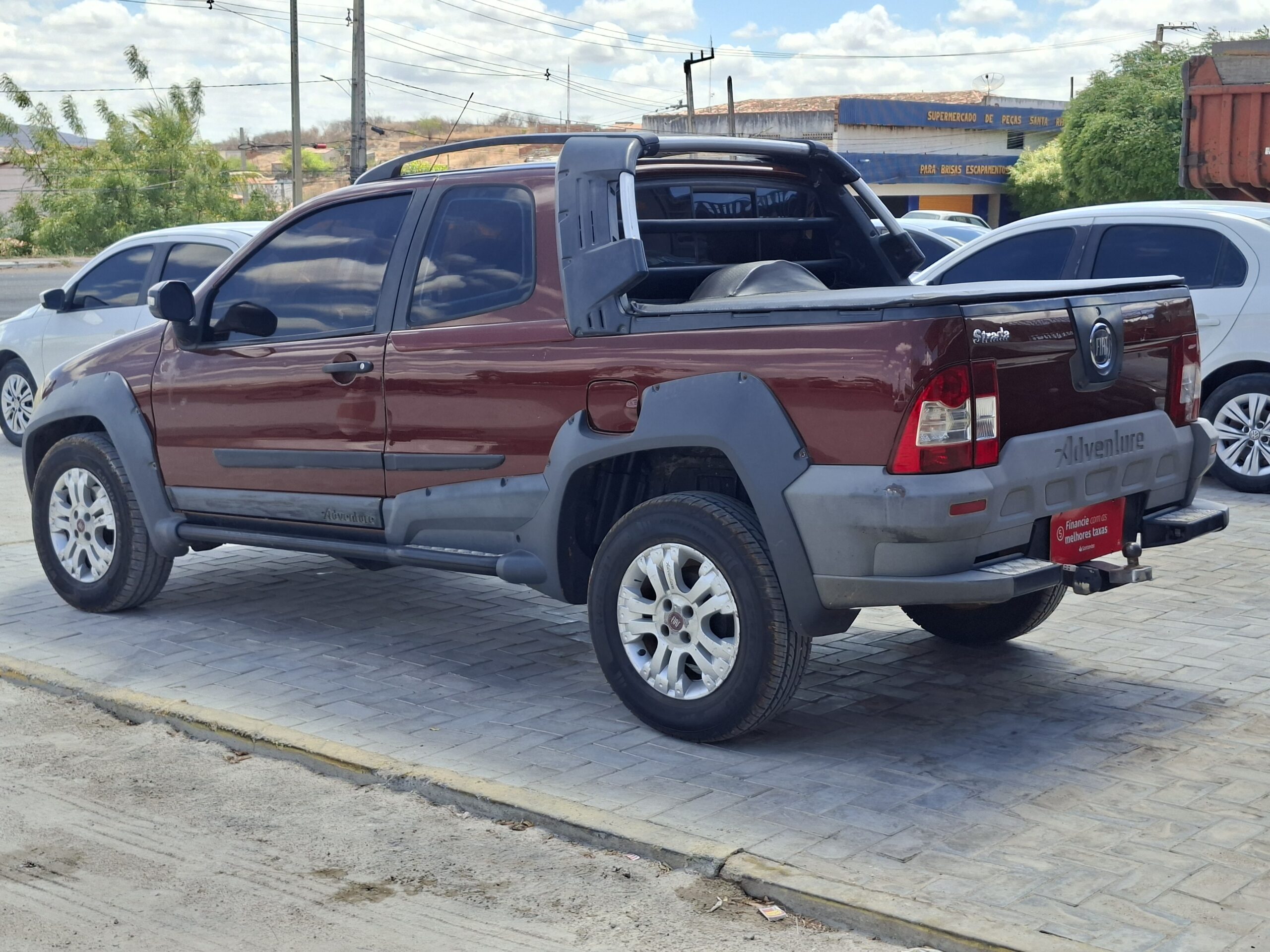 
								FIAT STRADA ADVENTURE CD 1.8 FLEX 2P 2010 full									