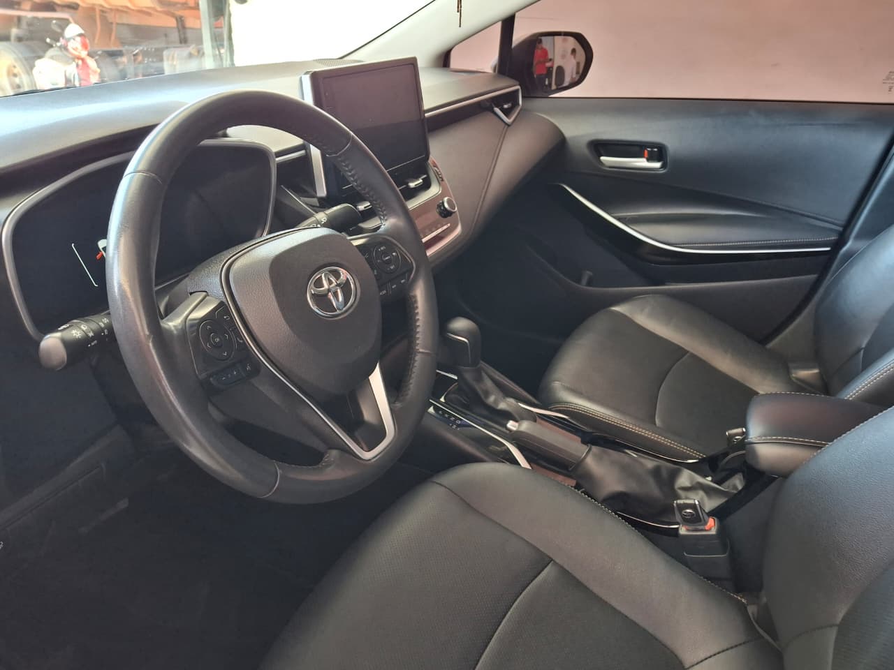
								TOYOTA COROLLA XEI 2.0 AUTOMÁTICO 2024 full									