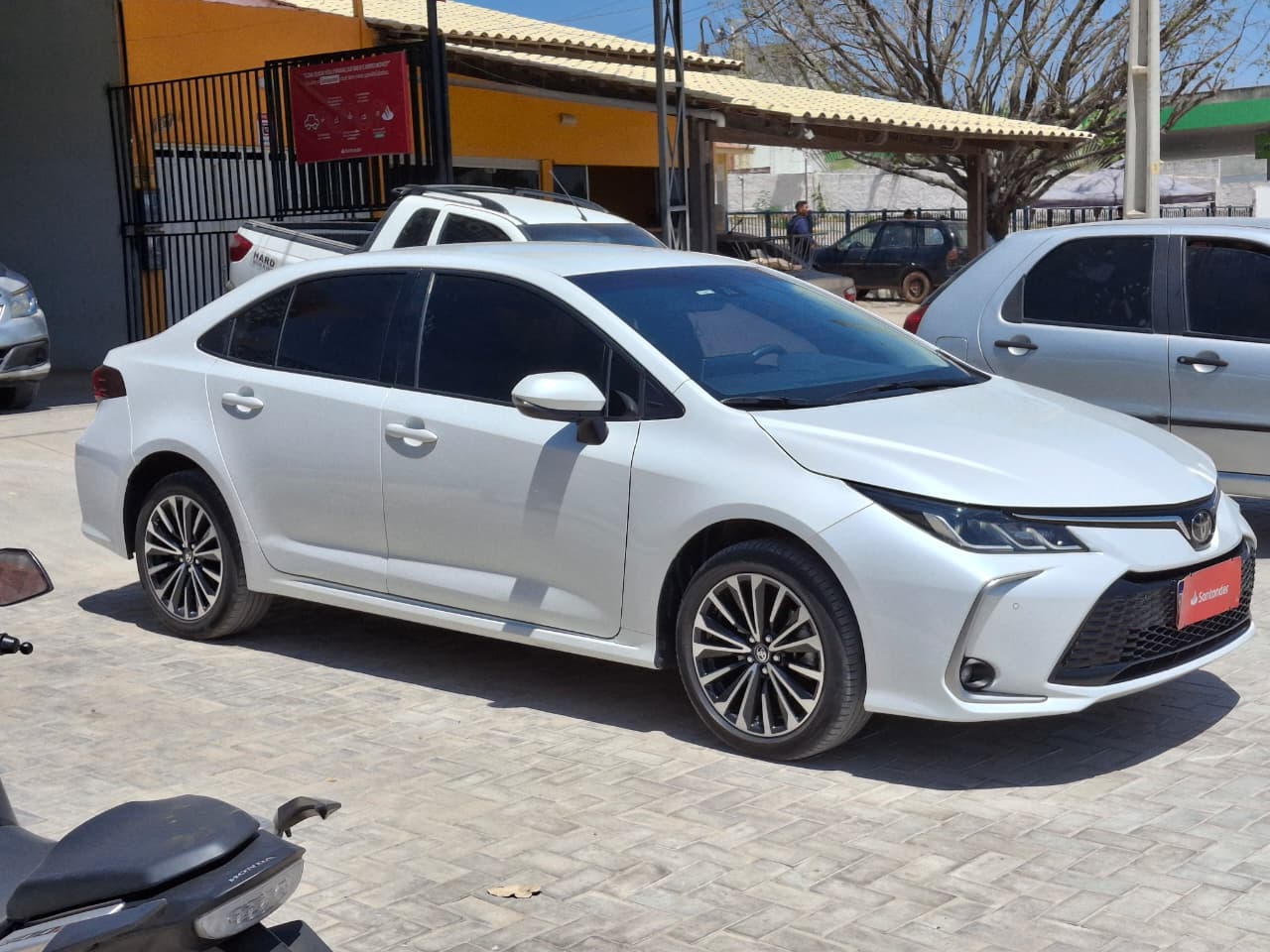 
								TOYOTA COROLLA XEI 2.0 AUTOMÁTICO 2024 full									