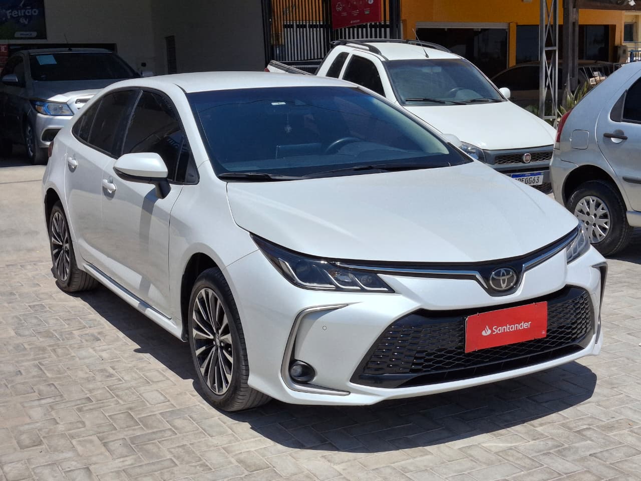 
								TOYOTA COROLLA XEI 2.0 AUTOMÁTICO 2024 full									