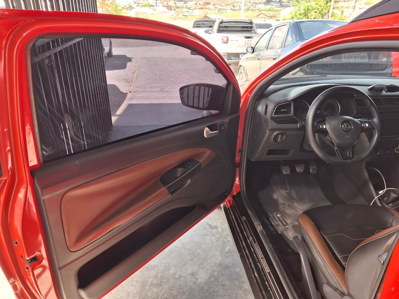 
								VOLKSWAGEN SAVEIRO CROSS 1.6 MSI CD 2019 full									