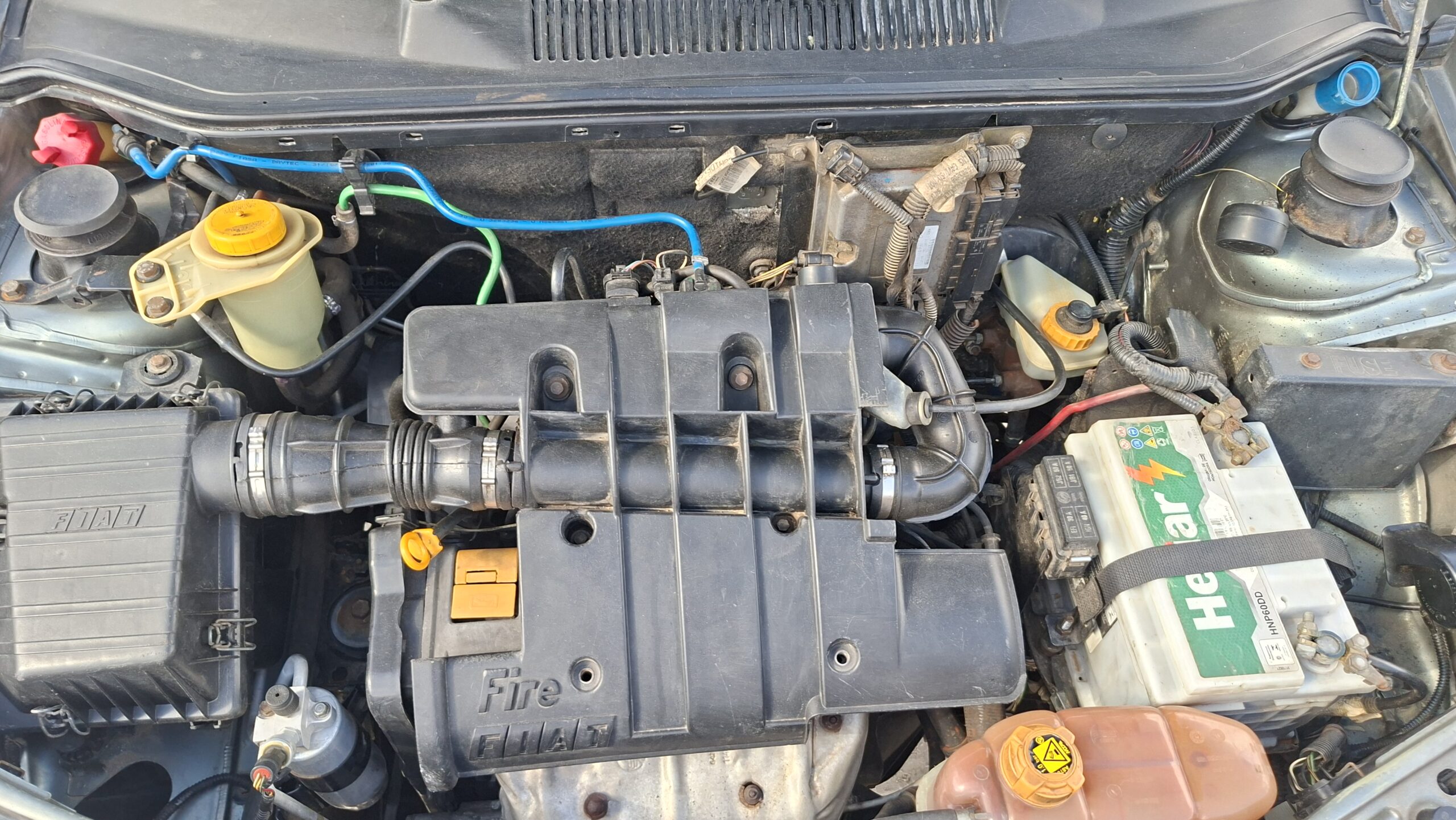 
								FIAT SIENA CELEBRATION 1.0 FIRE FLEX 8V 4P full									