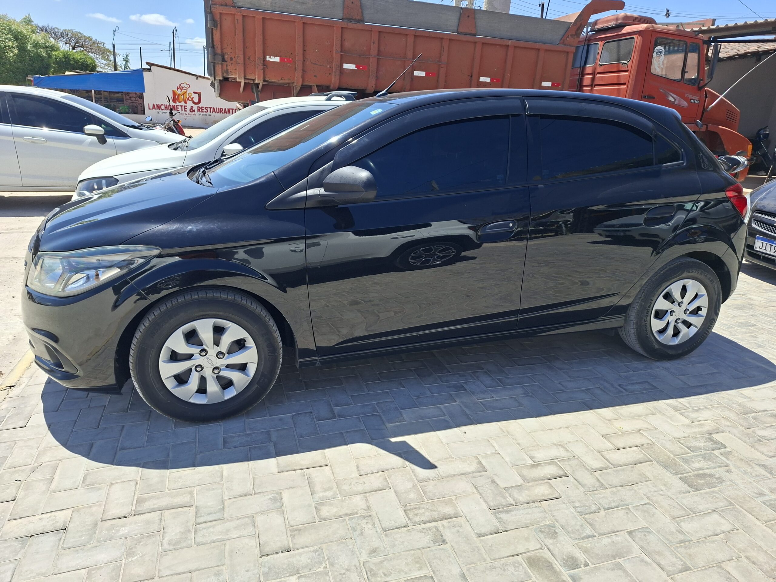 
								CHEVROLET ONIX 1.0 JOY 2019 full									