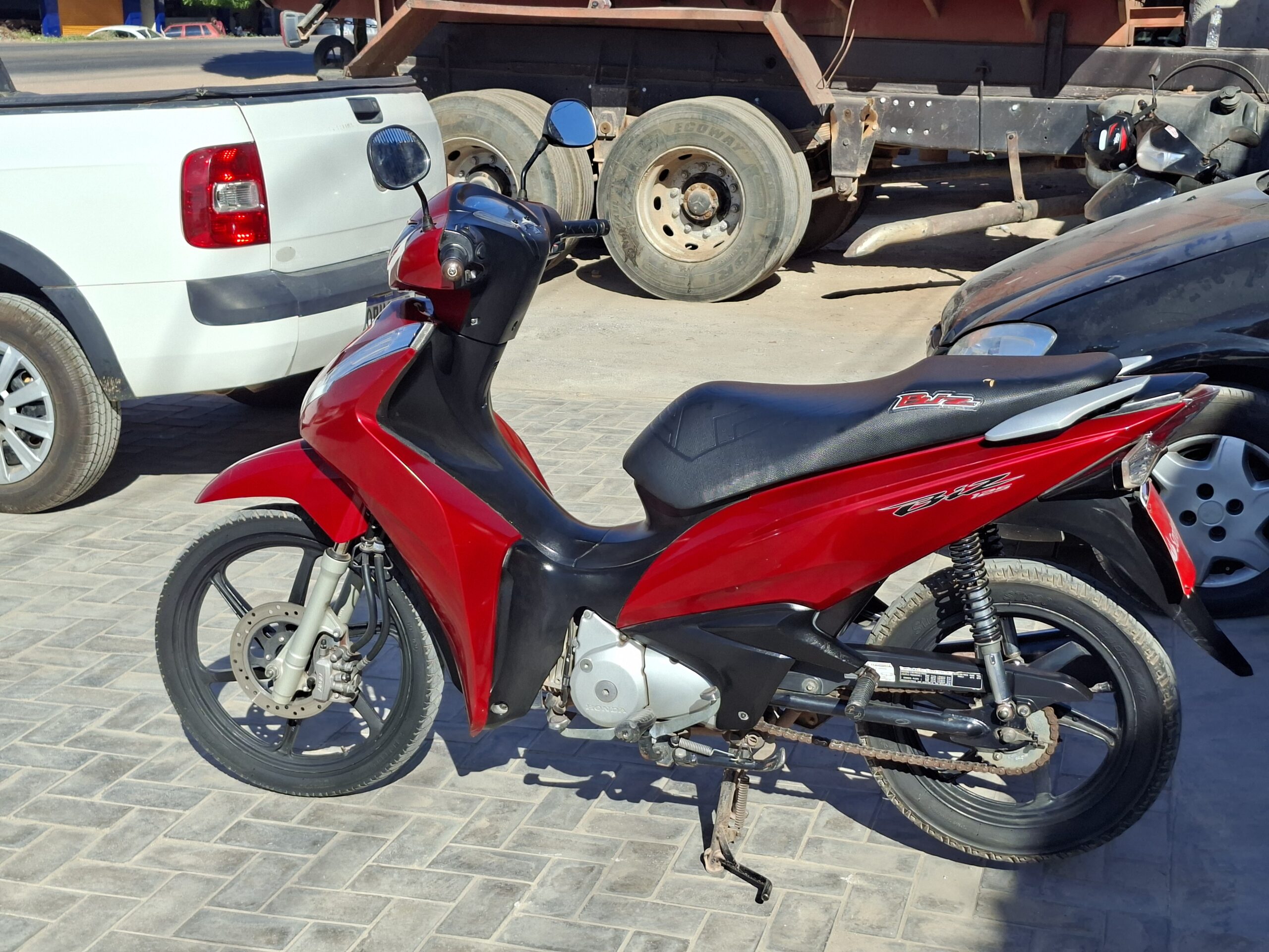 
								HONDA BIZ 125I FLEX 2019 full									