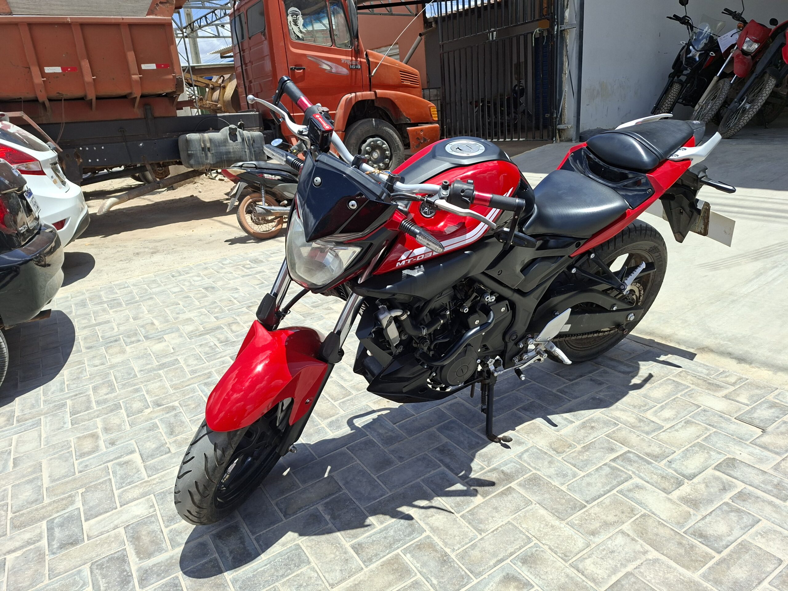 
								YAMAHA MT-03 ABS 2017 full									