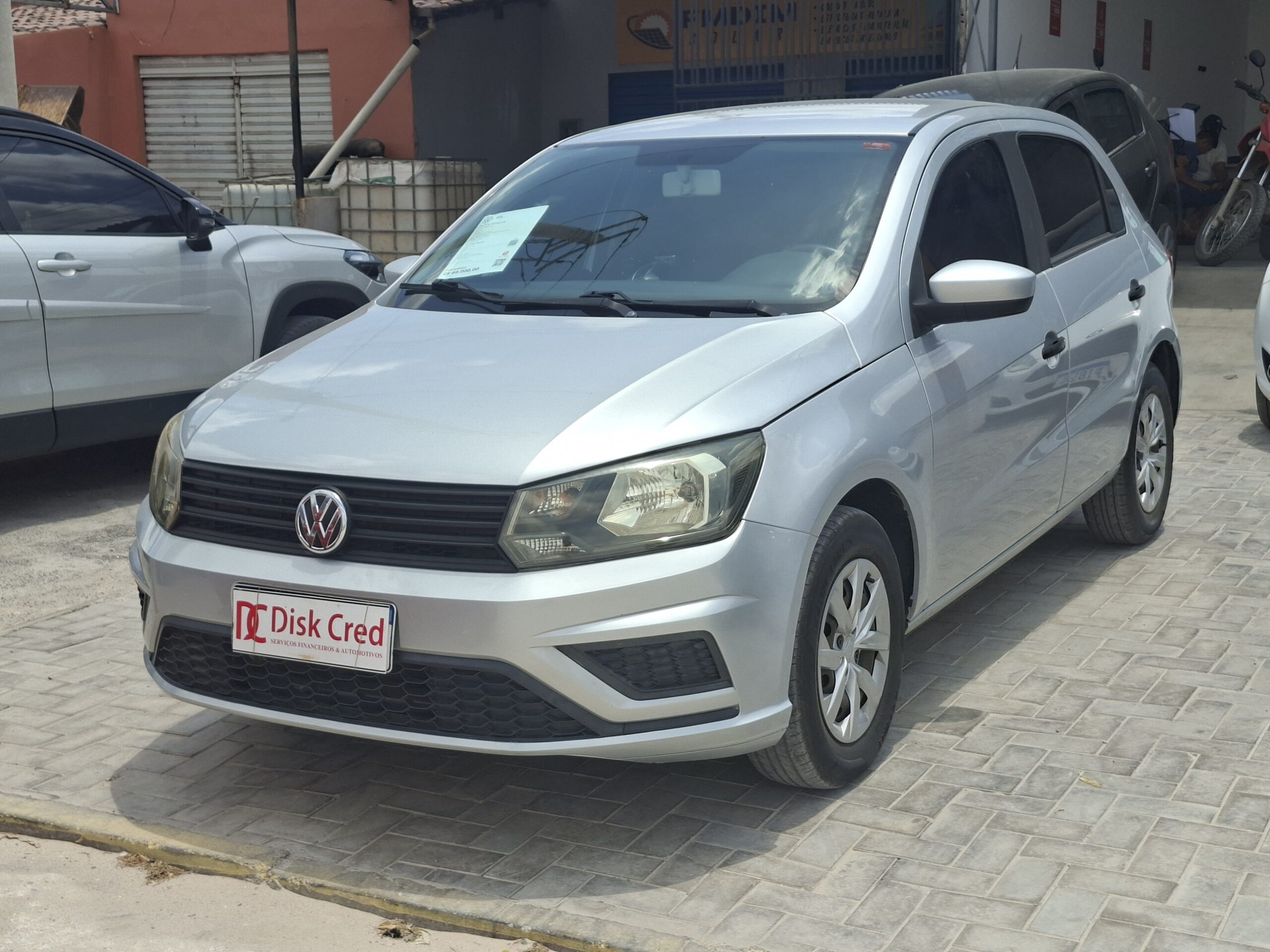 
								Volkswagen Gol 1.0 Flex 12V 5P full									