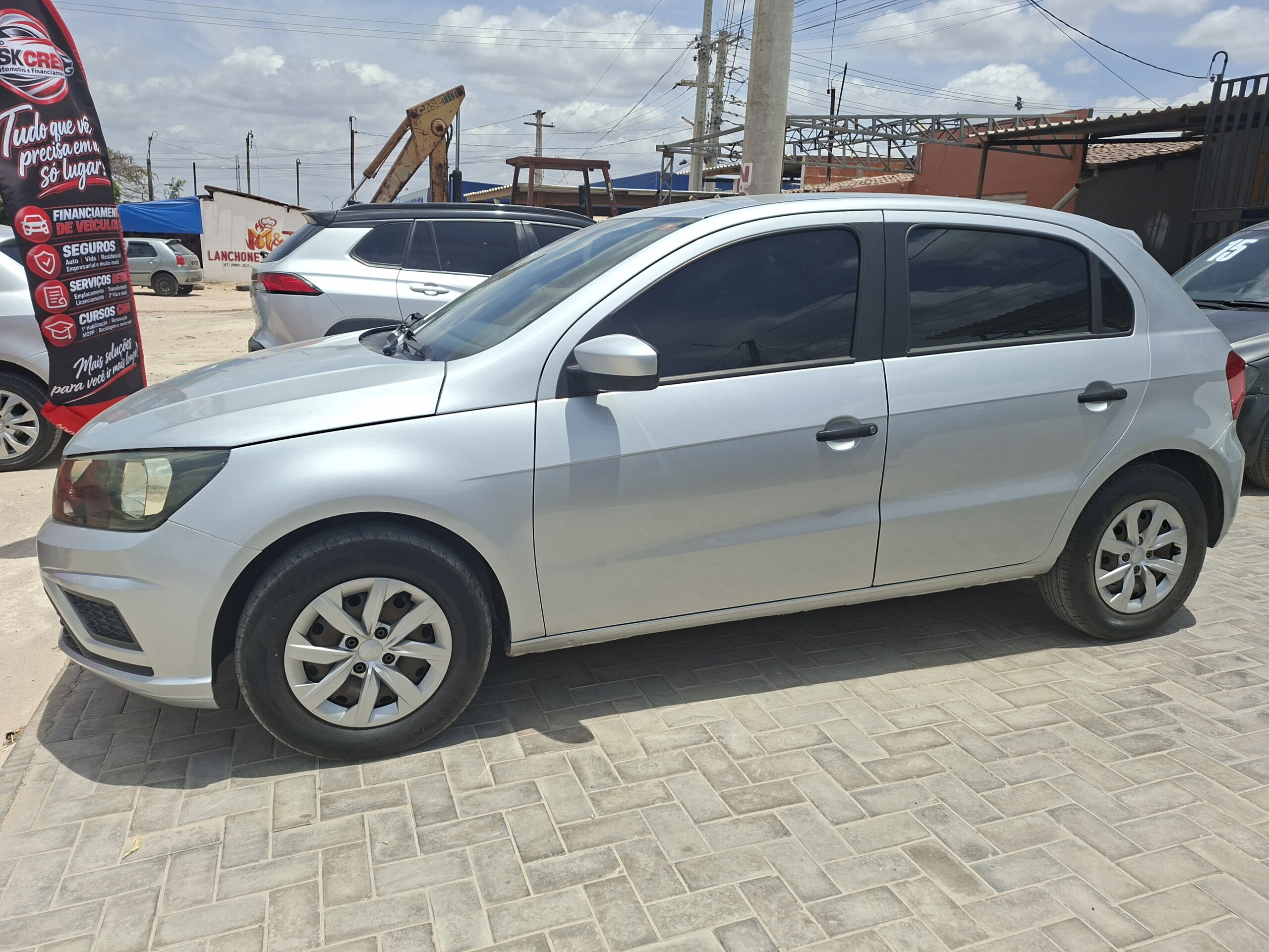 
								Volkswagen Gol 1.0 Flex 12V 5P full									