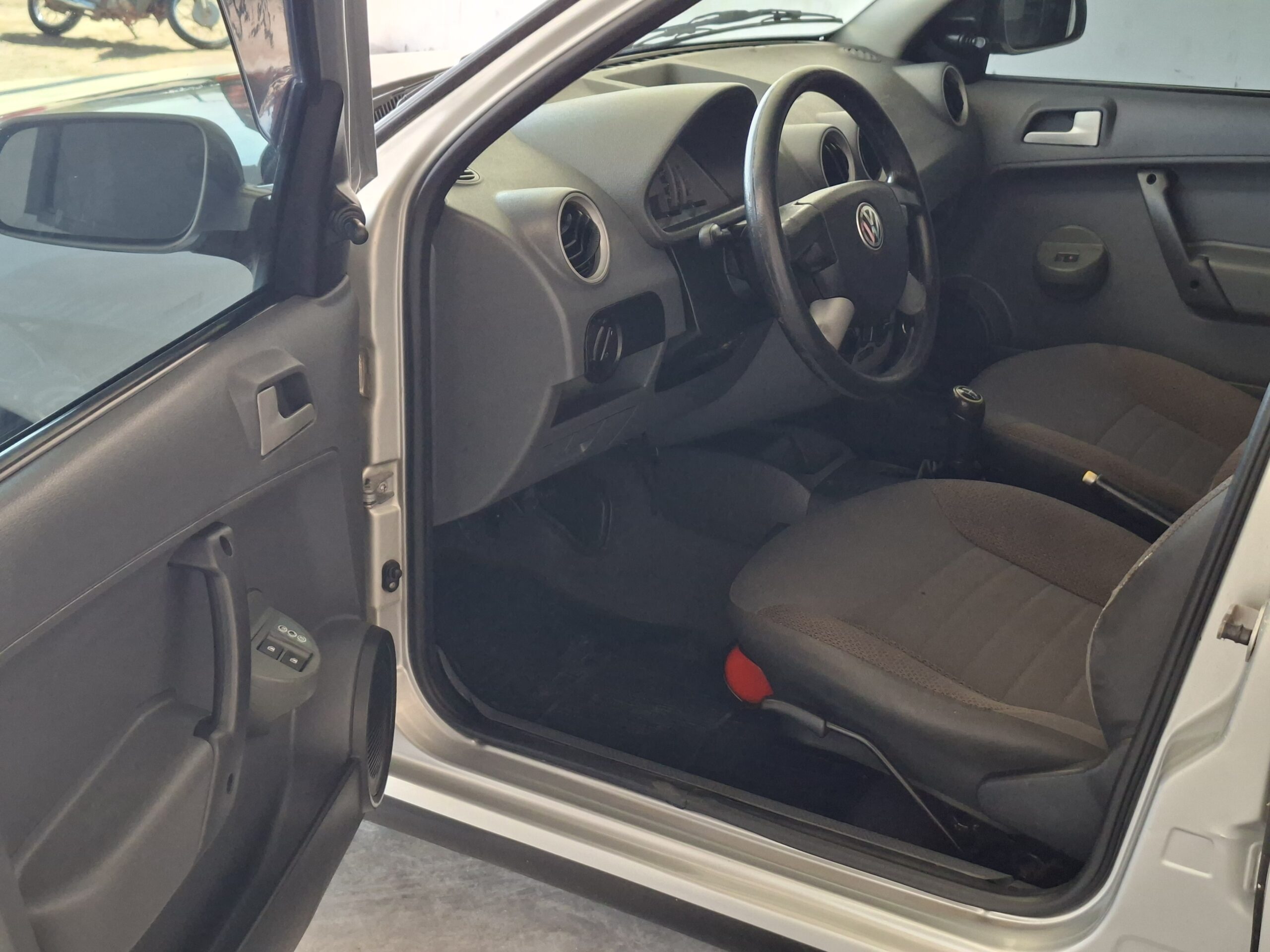 
								Volkswagen Gol 1.6 Mi Power Flex 2008 full									