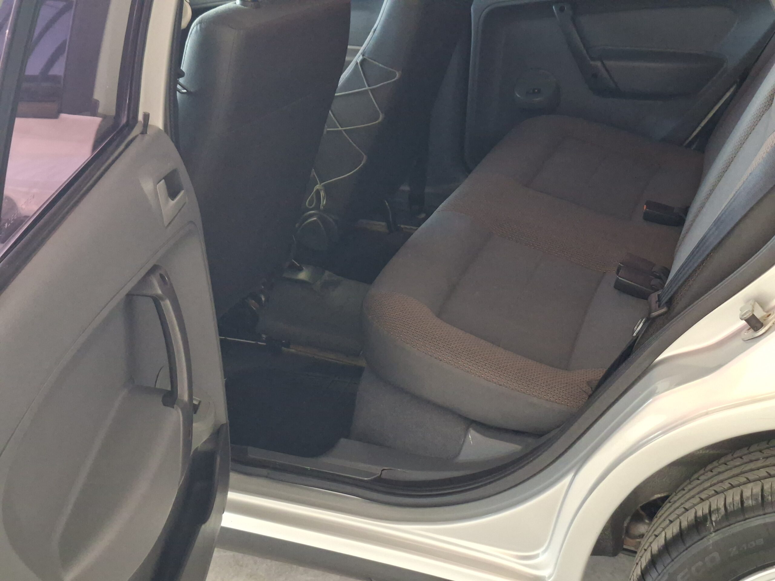 
								Volkswagen Gol 1.6 Mi Power Flex 2008 full									