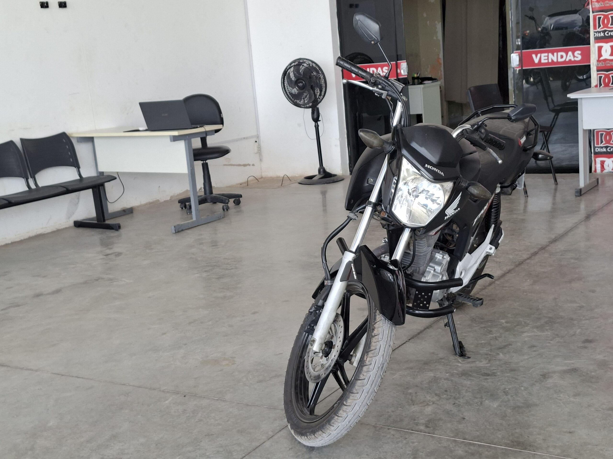 
								HONDA CG 160 FAN FLEX 2018 full									