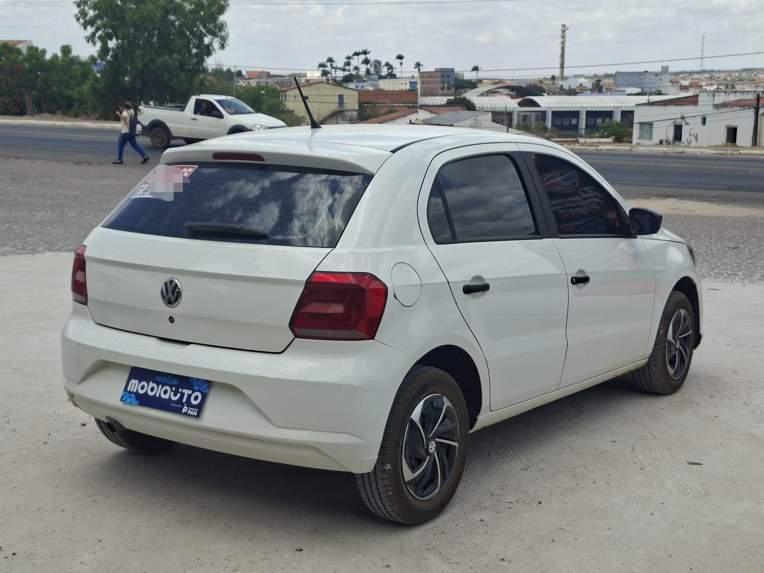 
								VOLKSWAGEN GOL 1.0 MPI FLEX 2019 full									
