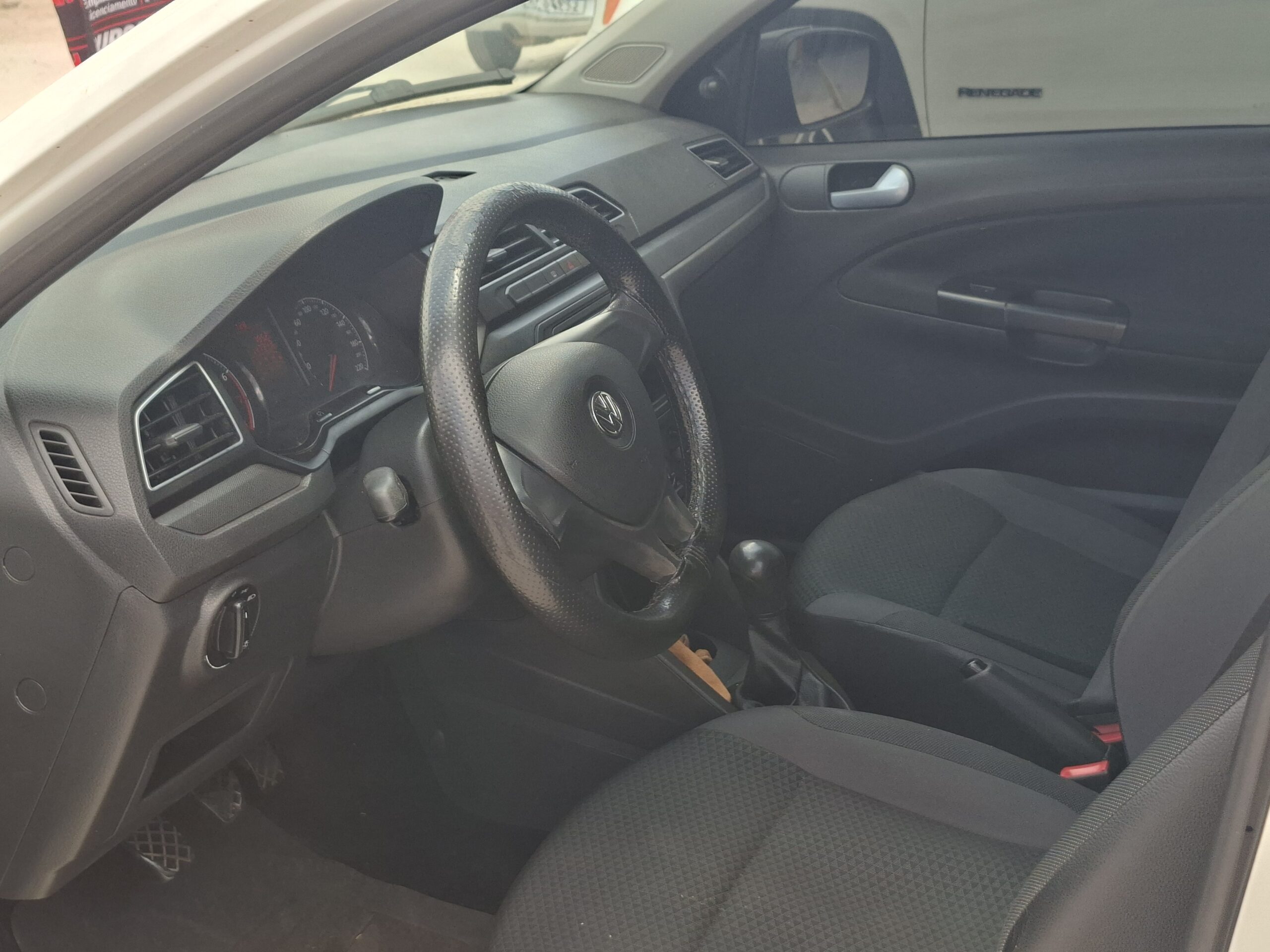 
								VOLKSWAGEN GOL 1.0 MPI FLEX 2019 full									