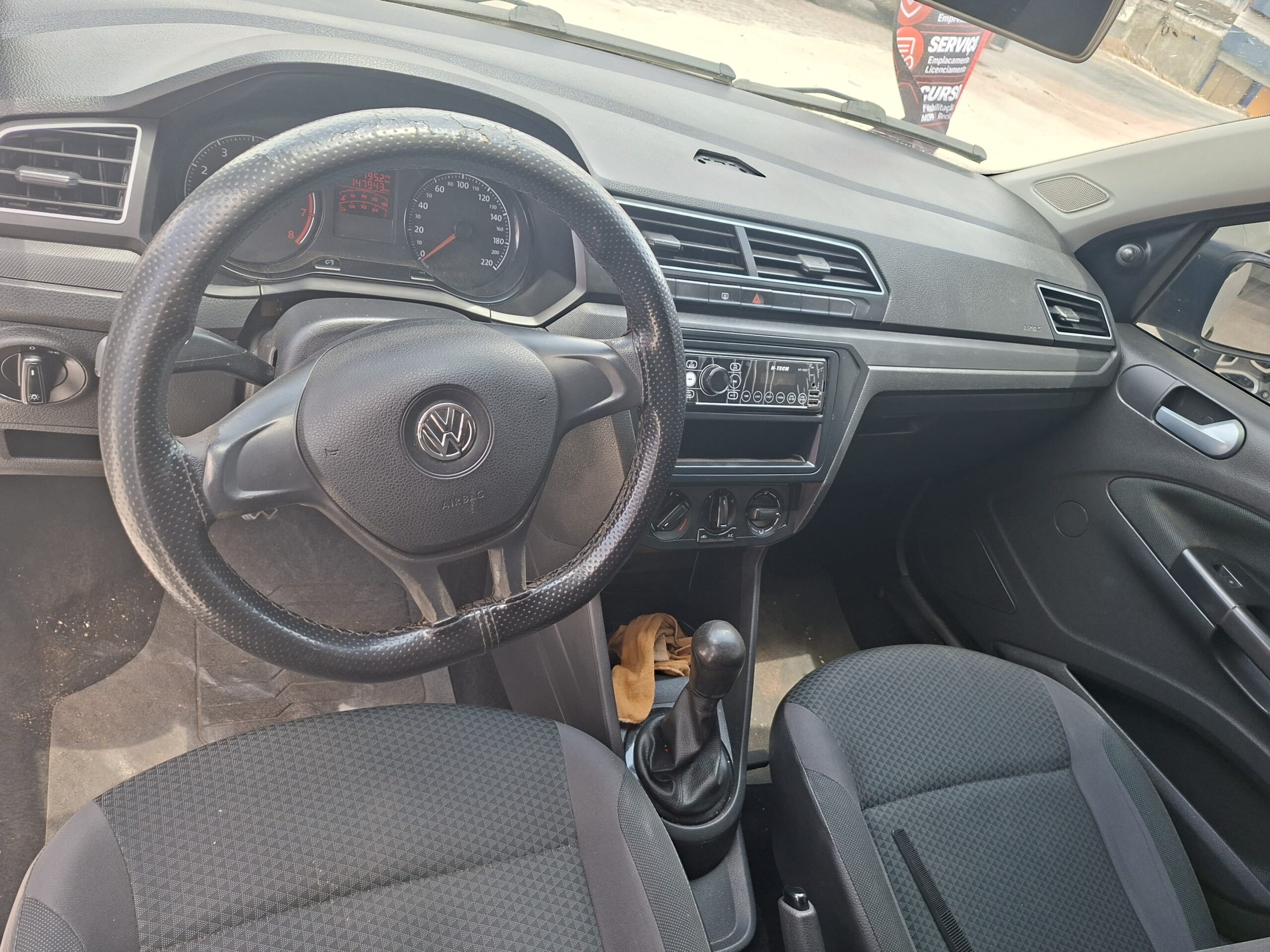 
								VOLKSWAGEN GOL 1.0 MPI FLEX 2019 full									
