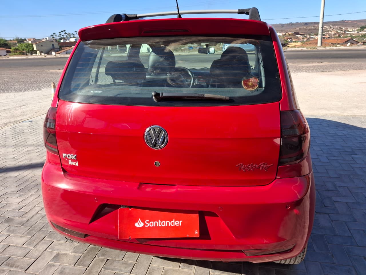 
								VOLKSWAGEN FOX 1.6 Mi TOTAL FLEX ROCK IN RIO 2014 full									