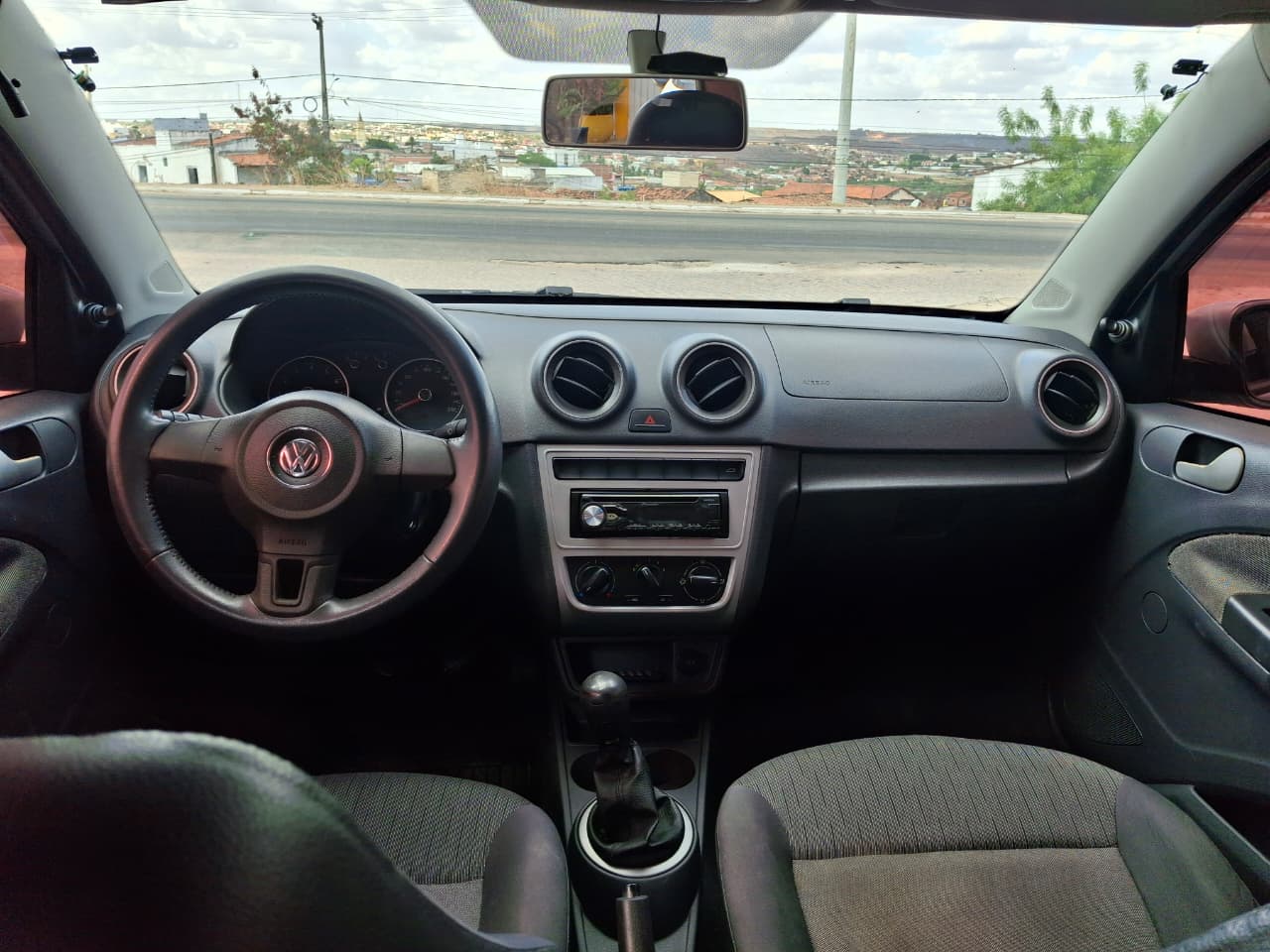 
								Volkwagen Gol 1.6 Mi Trend 2014 full									
